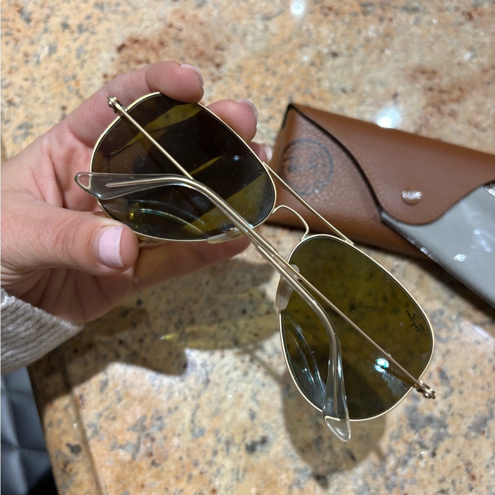 Ray-Ban Aviator Sunglasses UNISEX - Picture 3 of 6